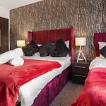Oceanic Bliss- 2 Bed 2 Bath Free Park Netflix