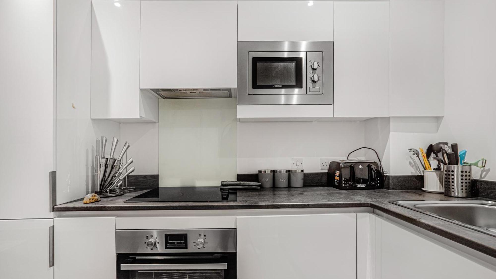 Apartment Oceanic Bliss- 2 Bed 2 Bath Free Park Netflix