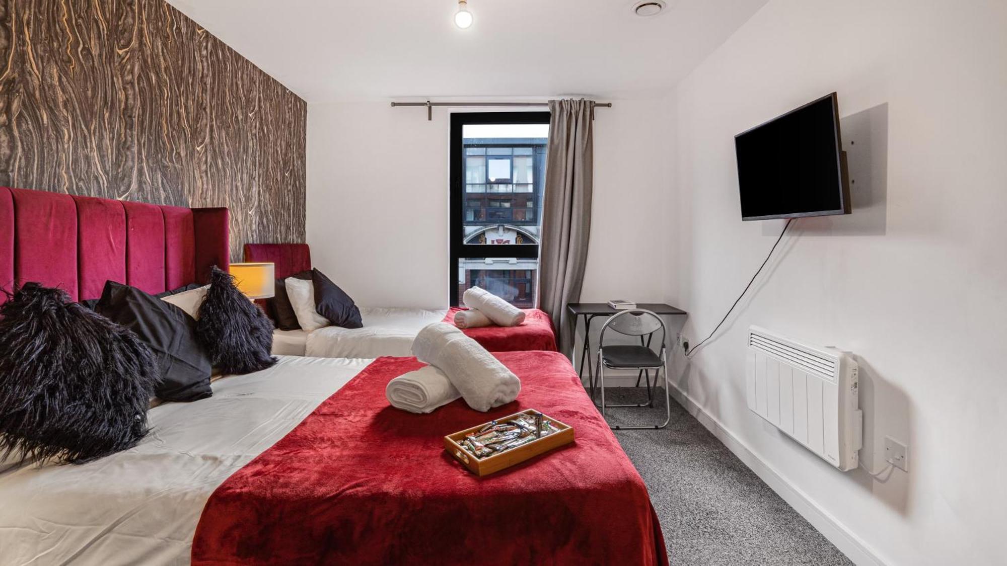 Oceanic Bliss- 2 Bed 2 Bath Free Park Netflix *